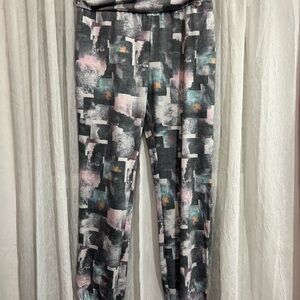 Tahari Sport Gray and Pink Patterned Pants